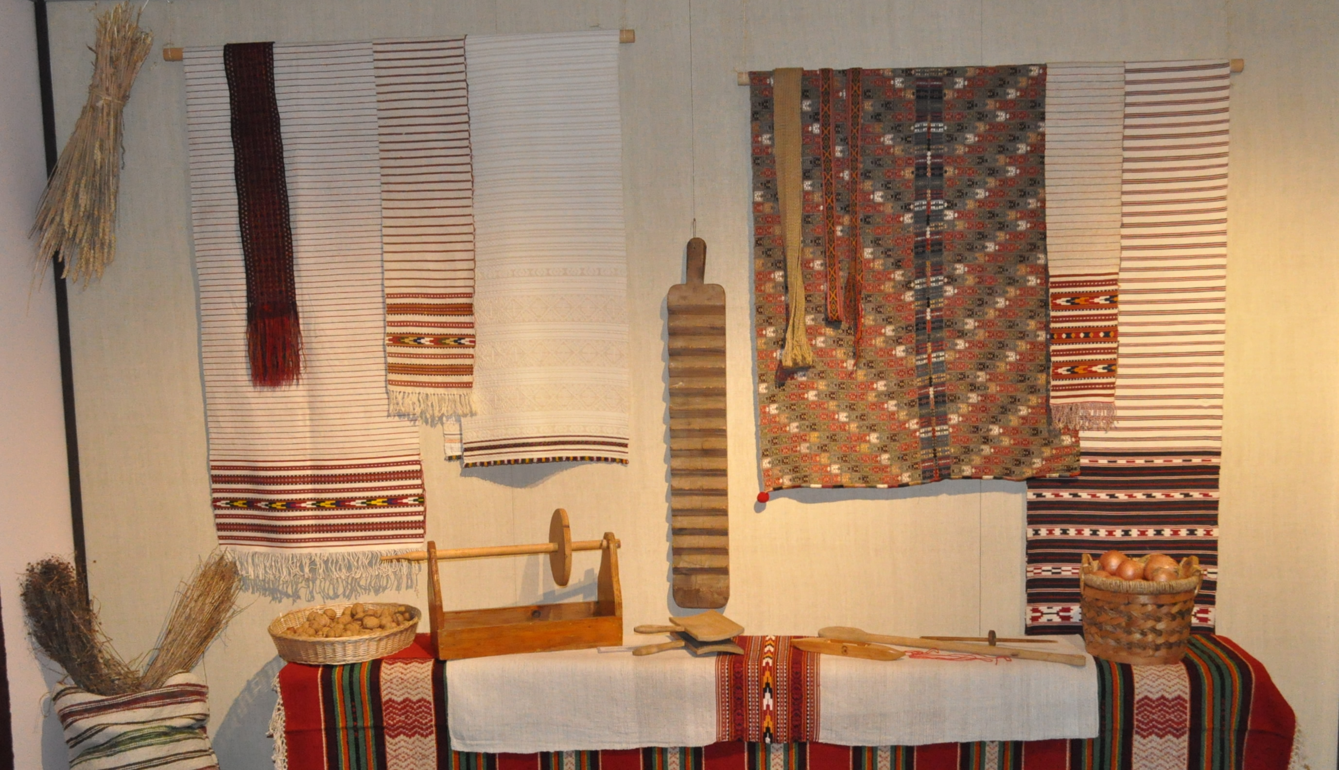Exhibit of the hand-made tapestry